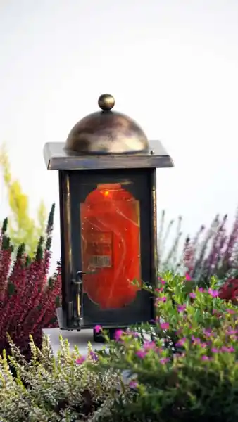 lampada quadrata in bronzo forgiato a mano