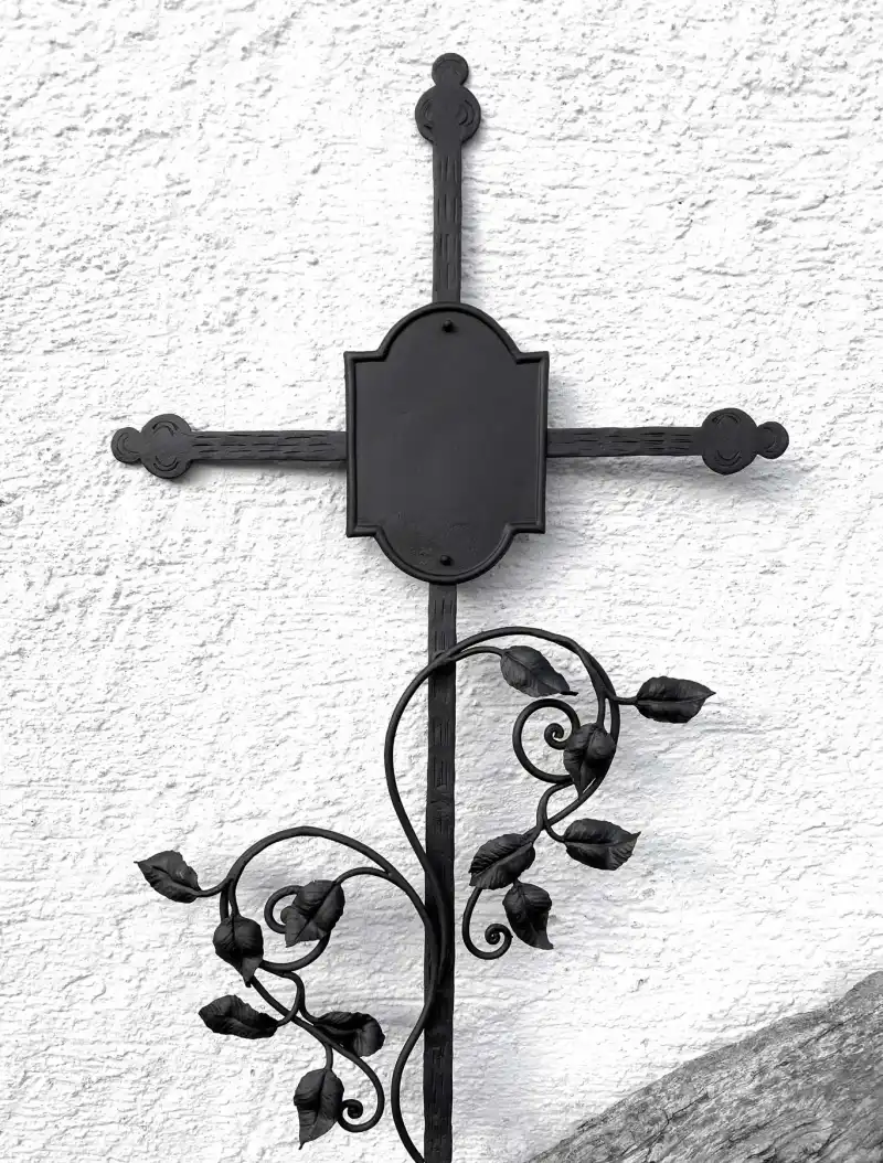 kleines Kreuz mit Blattranke FS-12