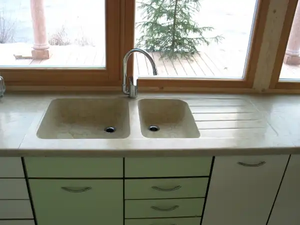 lavabo doppio in marmo da cucina